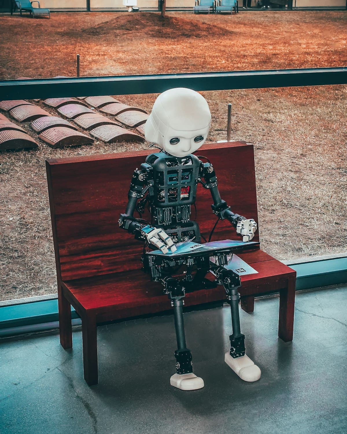Generative AI & Autonomous Agentic Workflows